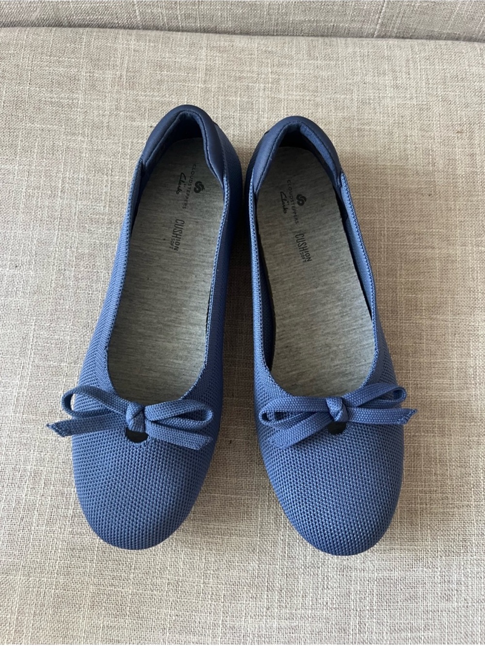 Clarks Cloudsteppers blue Knit Ballet Flats, cushioned casual office dressy bow